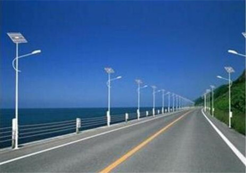 河南路燈桿廠家合作四川瀘州項目第二批工程